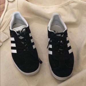 GUC Adidas Gazelle sneakers